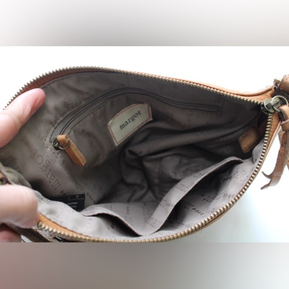 Margot leather cross body bag - Picture 3 of 13